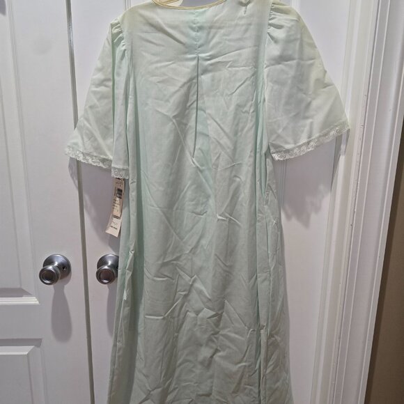 Vintage Shadowline Button Mid-Length Robe - Picture 3 of 4
